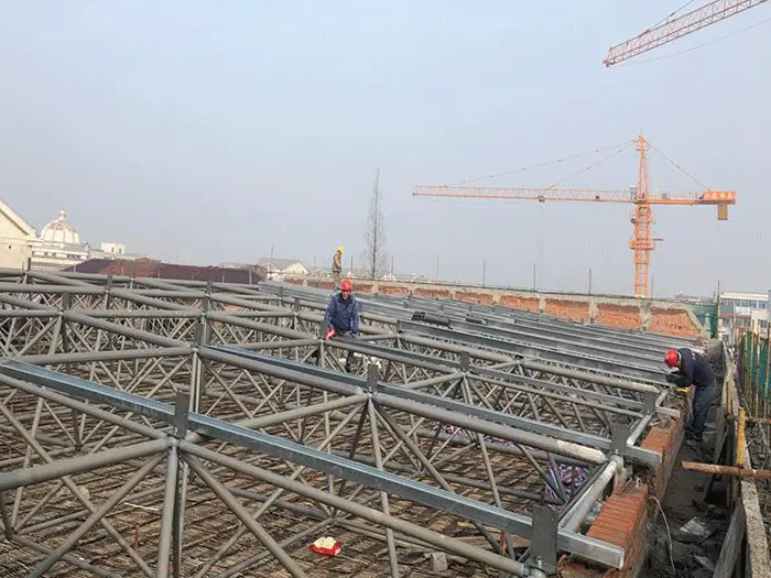 黑龙江四小体育馆网架
